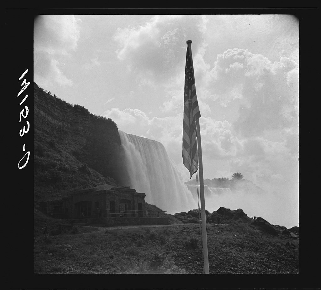Original source for Niagara Falls — a scene-drift failure